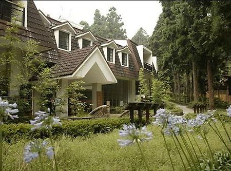 Howard Resort Xitou Лугу Екстериор снимка