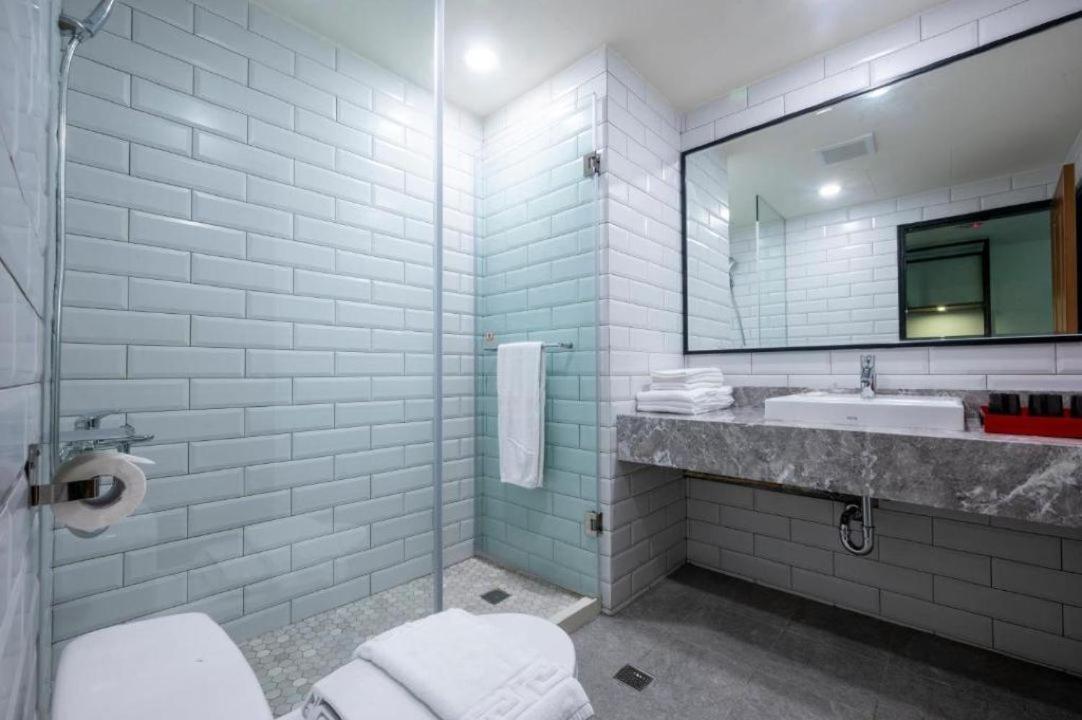 Howard Resort Xitou Лугу Екстериор снимка