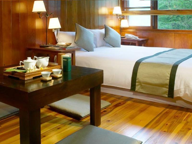 Howard Resort Xitou Лугу Екстериор снимка